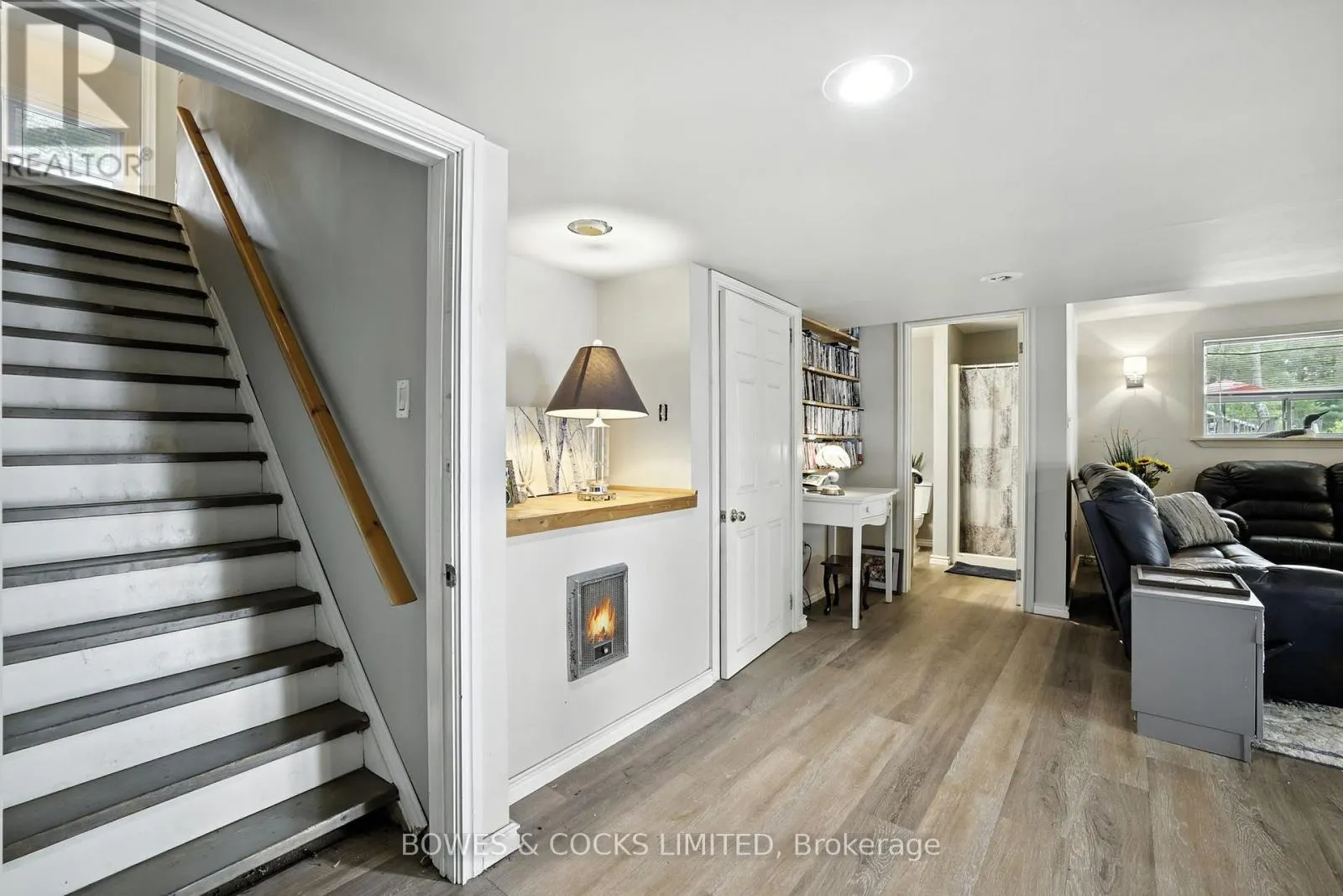 124 BLUE MOUNTAIN ROAD