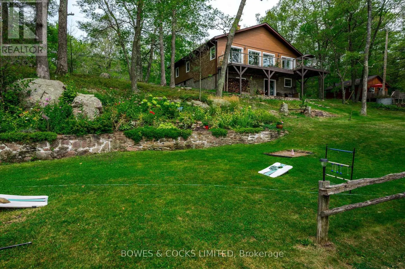124 BLUE MOUNTAIN ROAD
