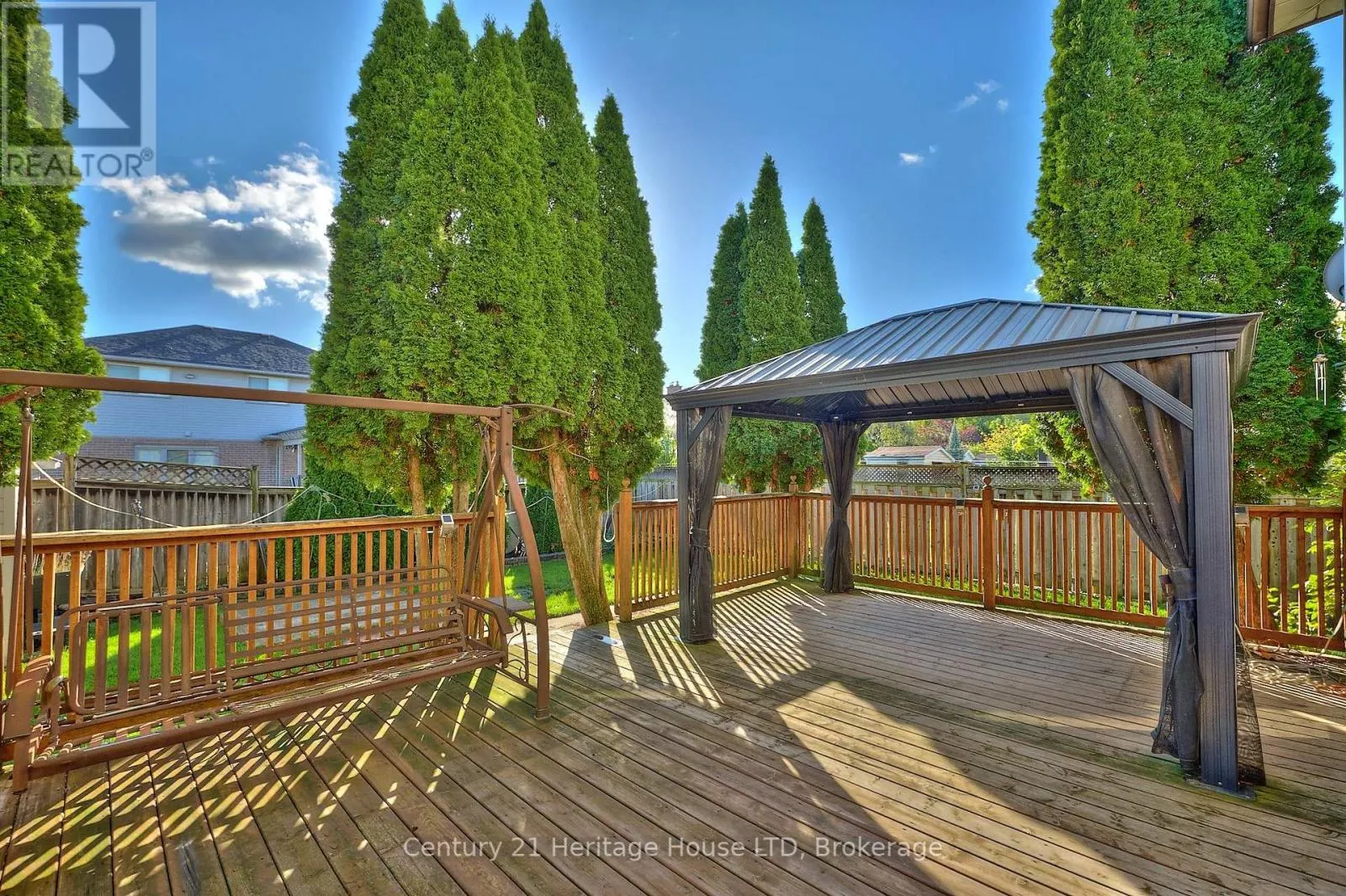 18 BASCARY CRESCENT