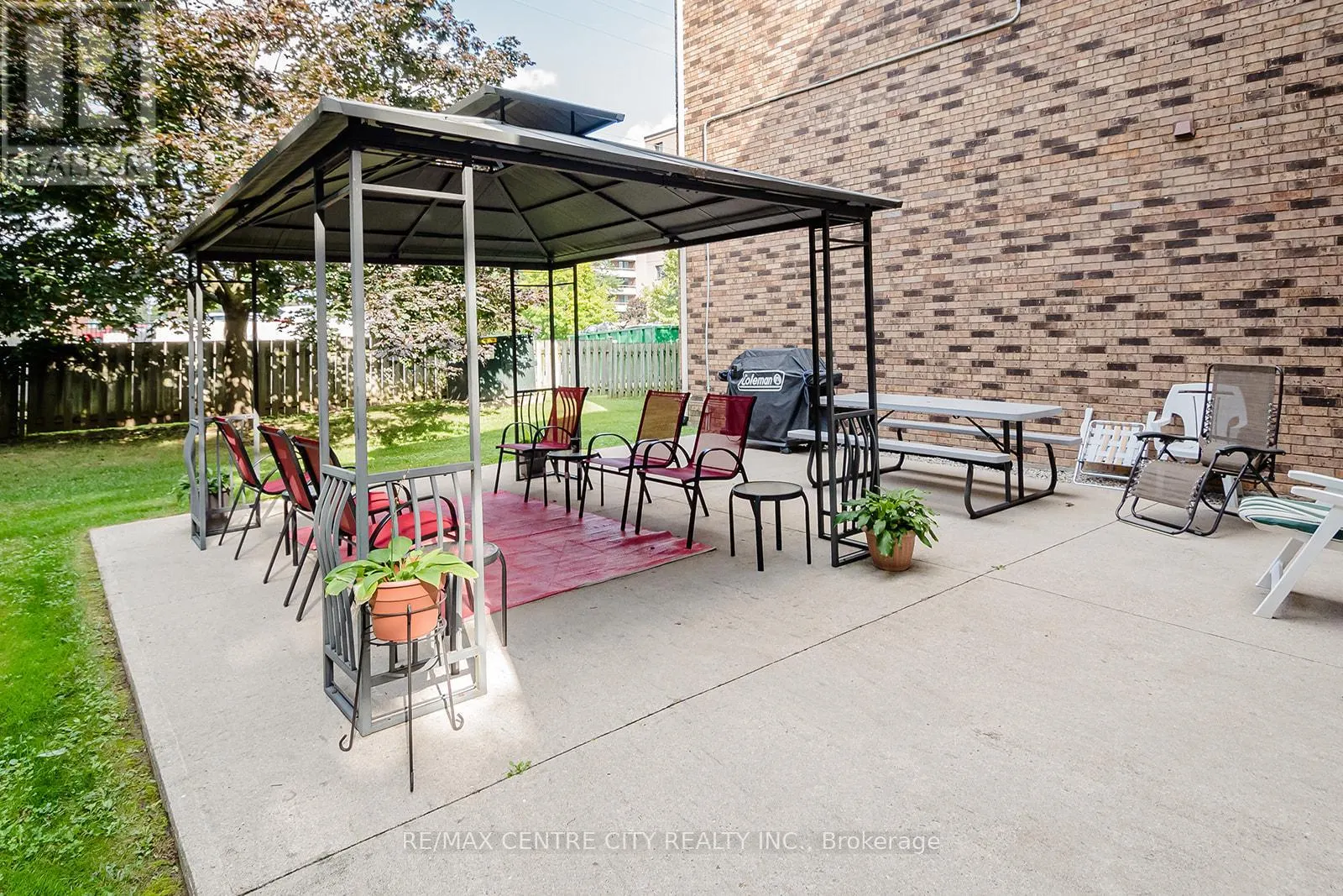 311 - 440 WELLINGTON STREET, #311