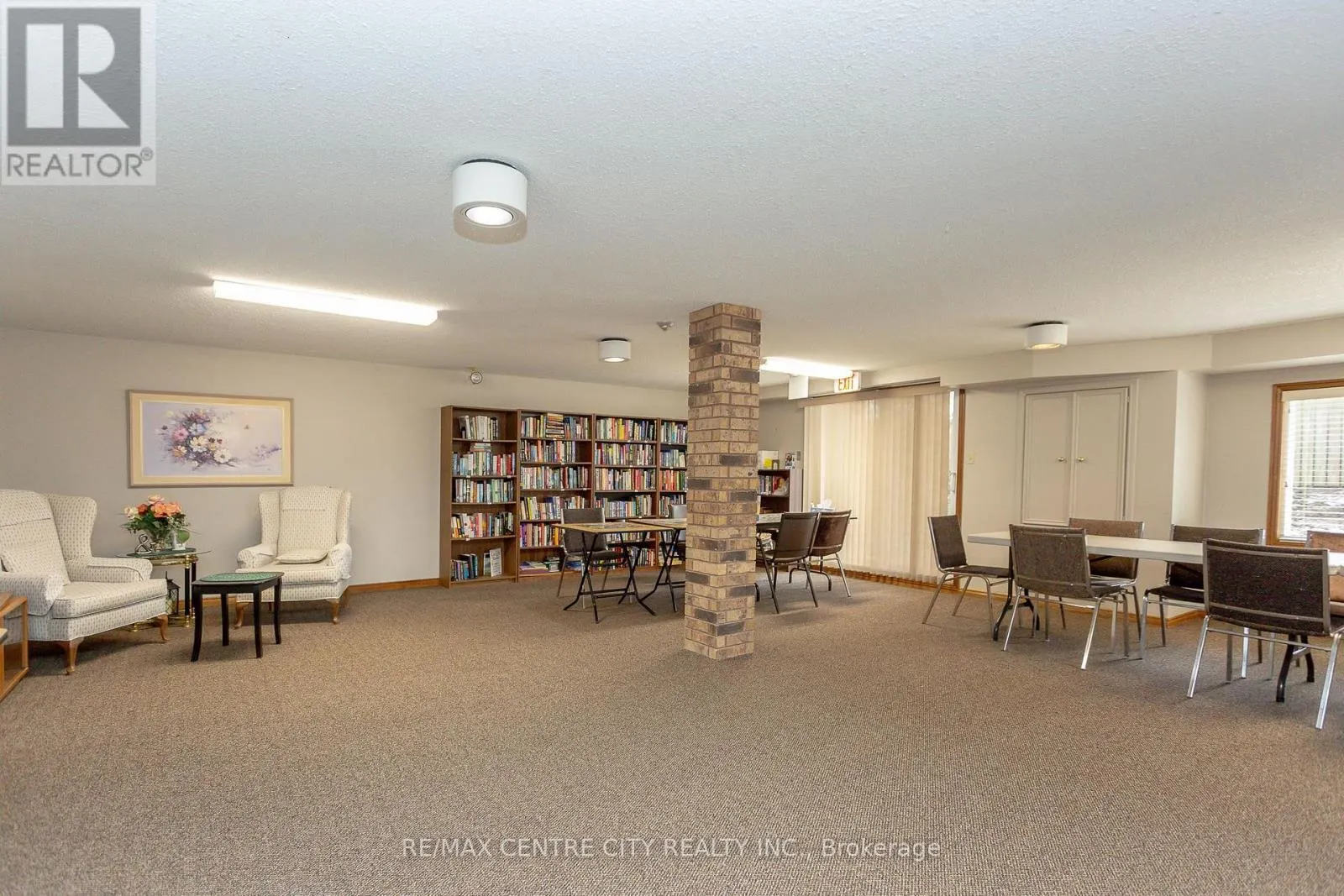 311 - 440 WELLINGTON STREET, #311
