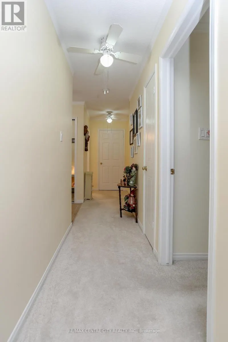 311 - 440 WELLINGTON STREET, #311