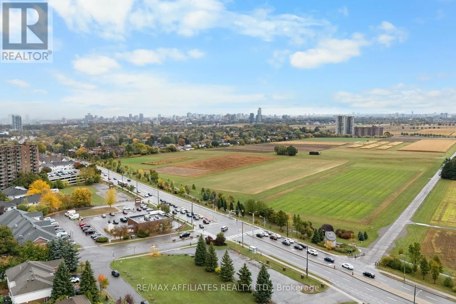 1004 - 314 CENTRAL PARK DRIVE