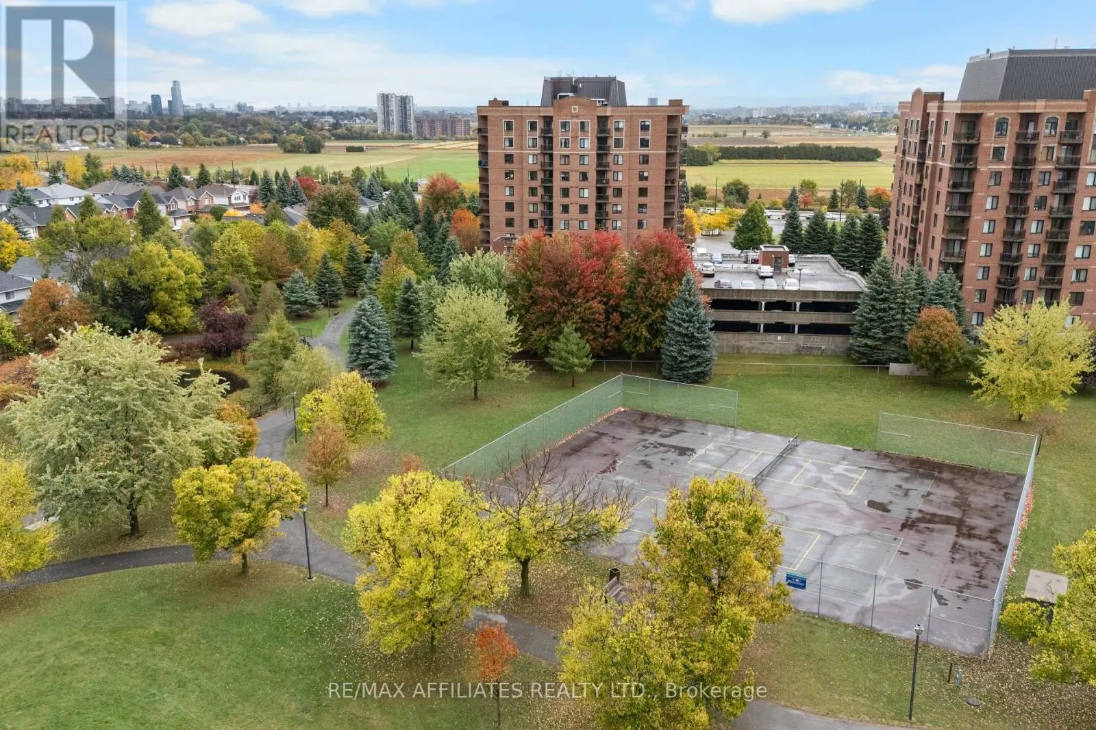 1004 - 314 CENTRAL PARK DRIVE