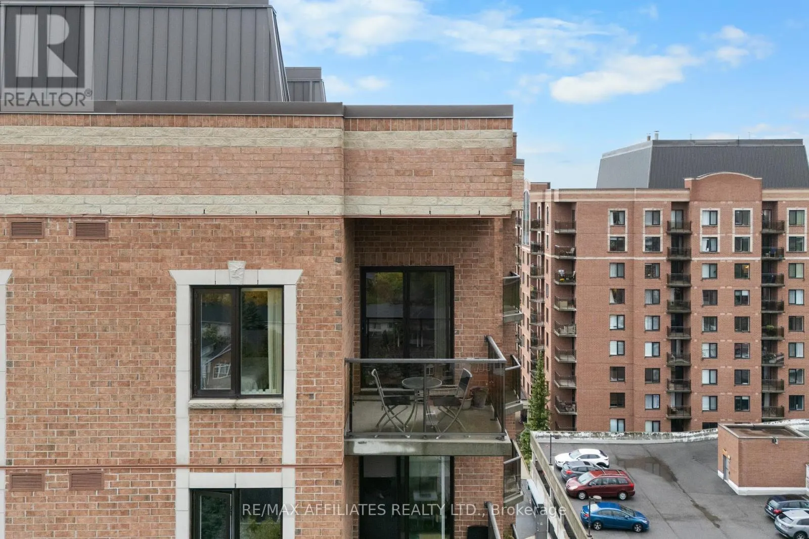 1004 - 314 CENTRAL PARK DRIVE