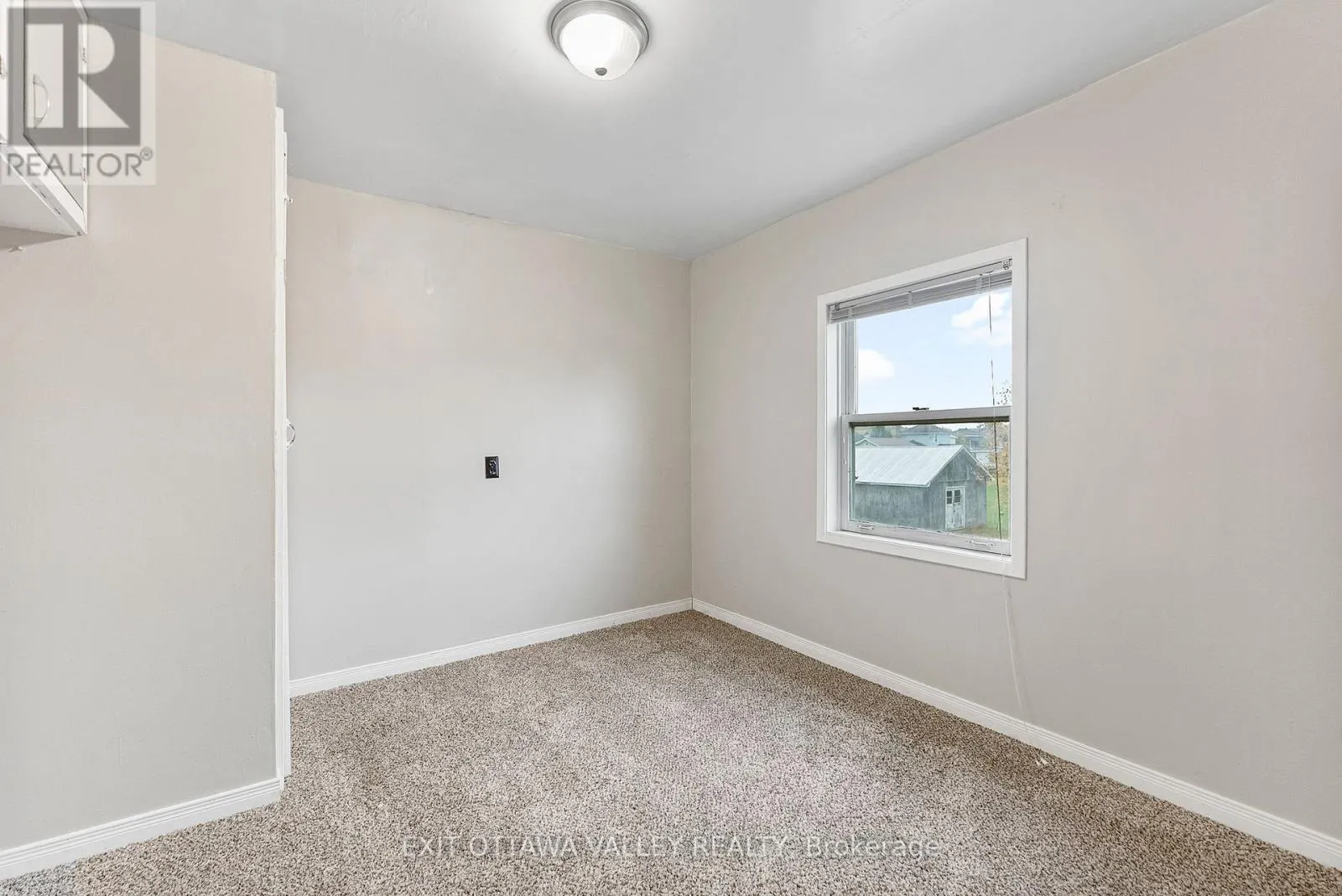 48 NEEDHAM STREET
