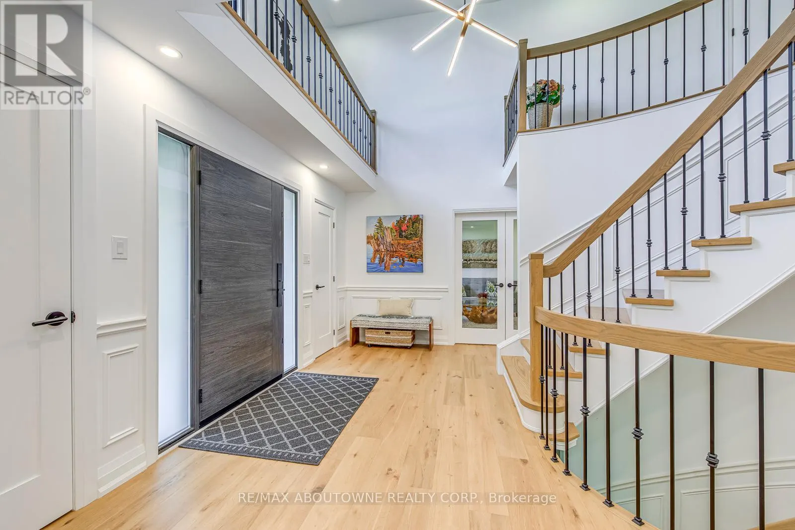 54 DEERVIEW AVENUE