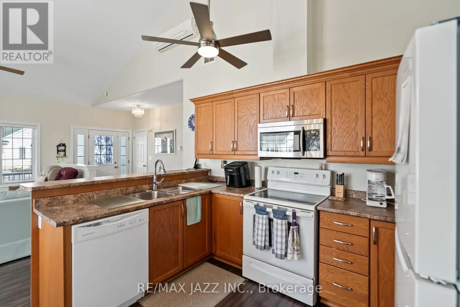 603 - 625 DENSMORE ROAD, #603