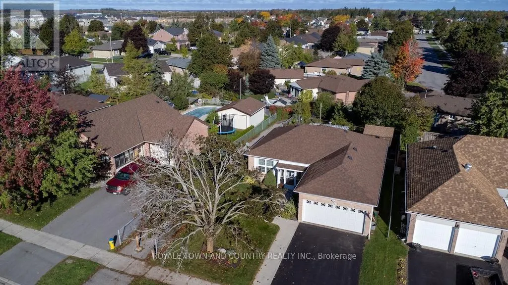 176 ELGIN STREET