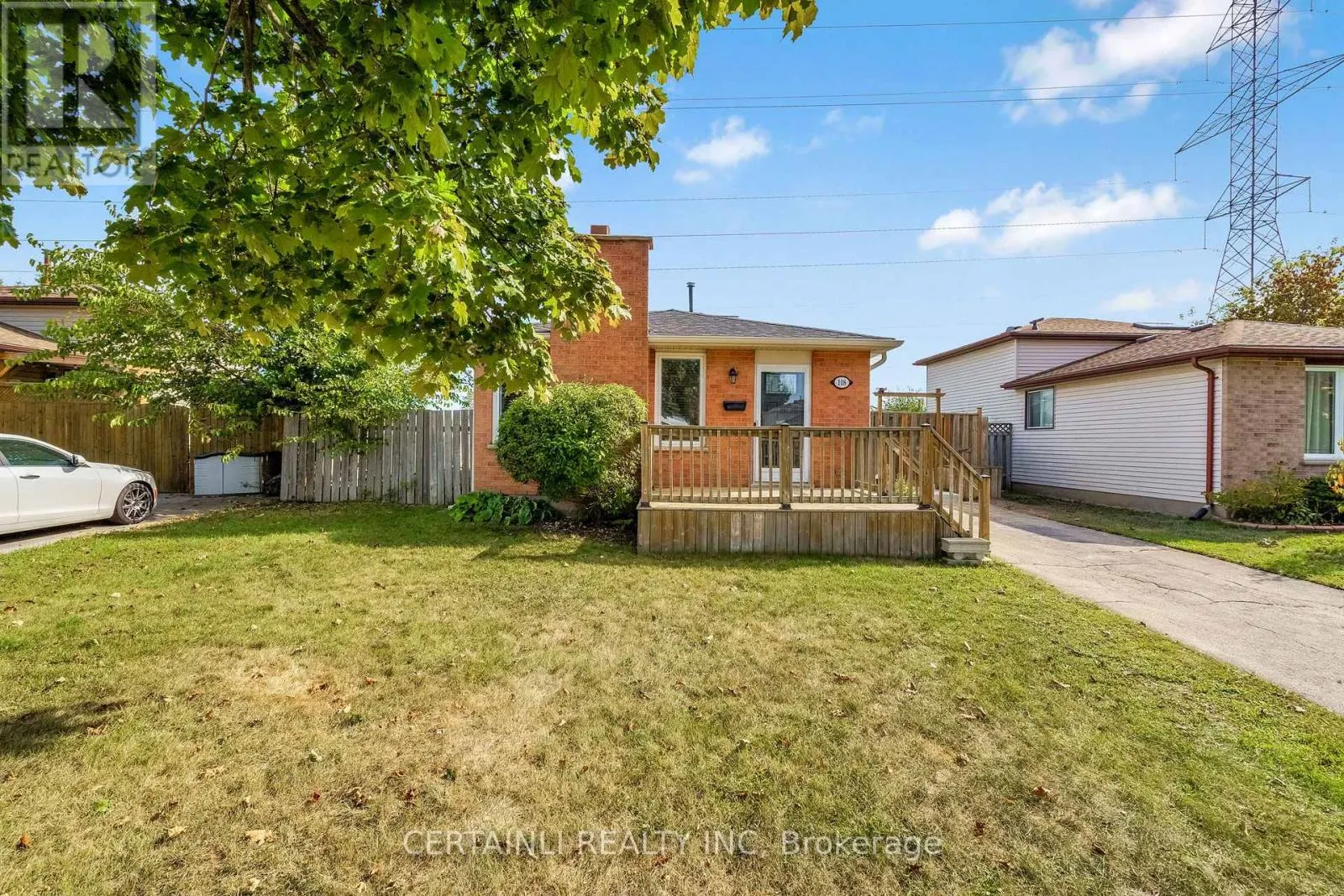 108 SUNDRIDGE CRESCENT