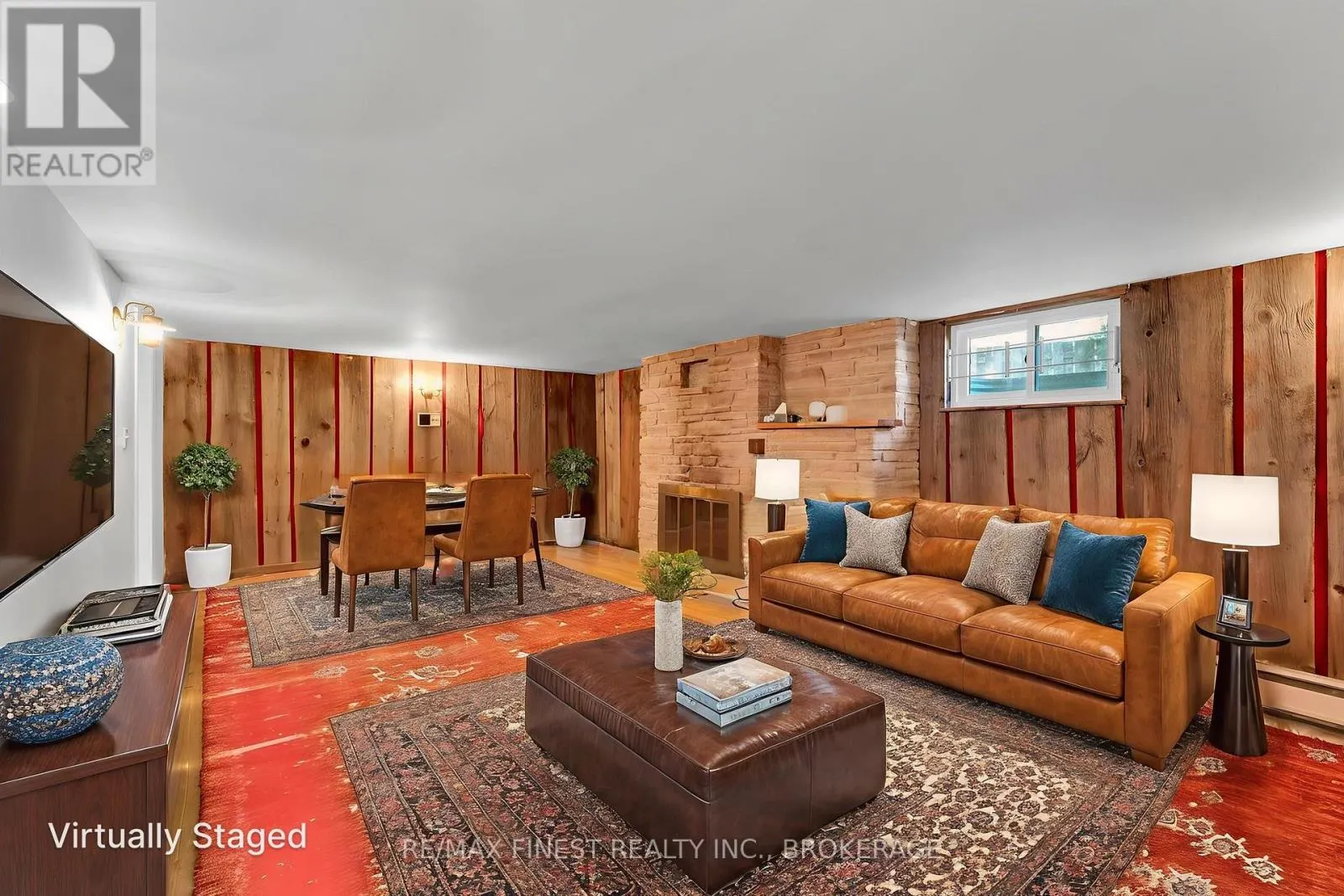 85 HOLLAND CRESCENT