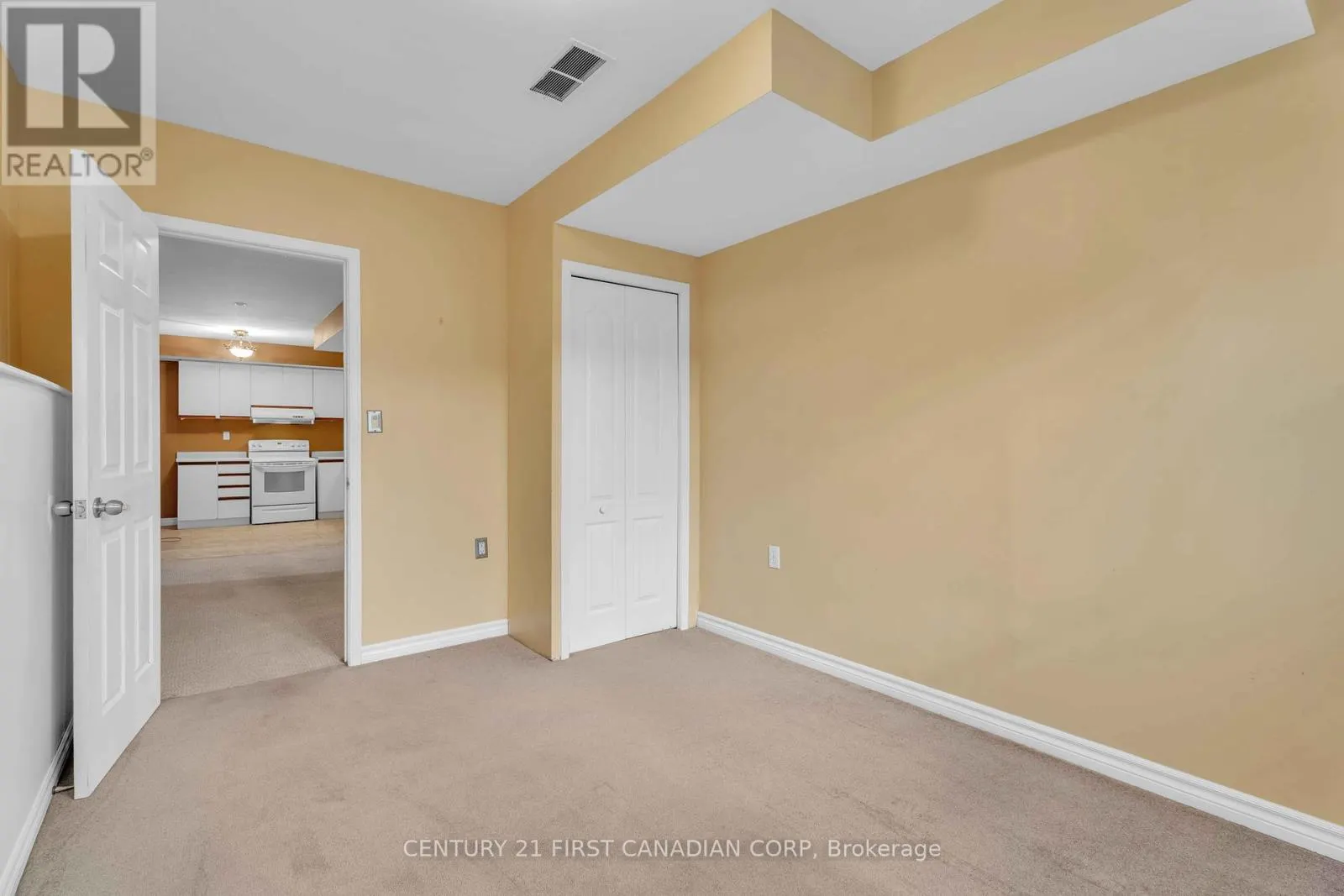 581 FOREST CREEK PLACE