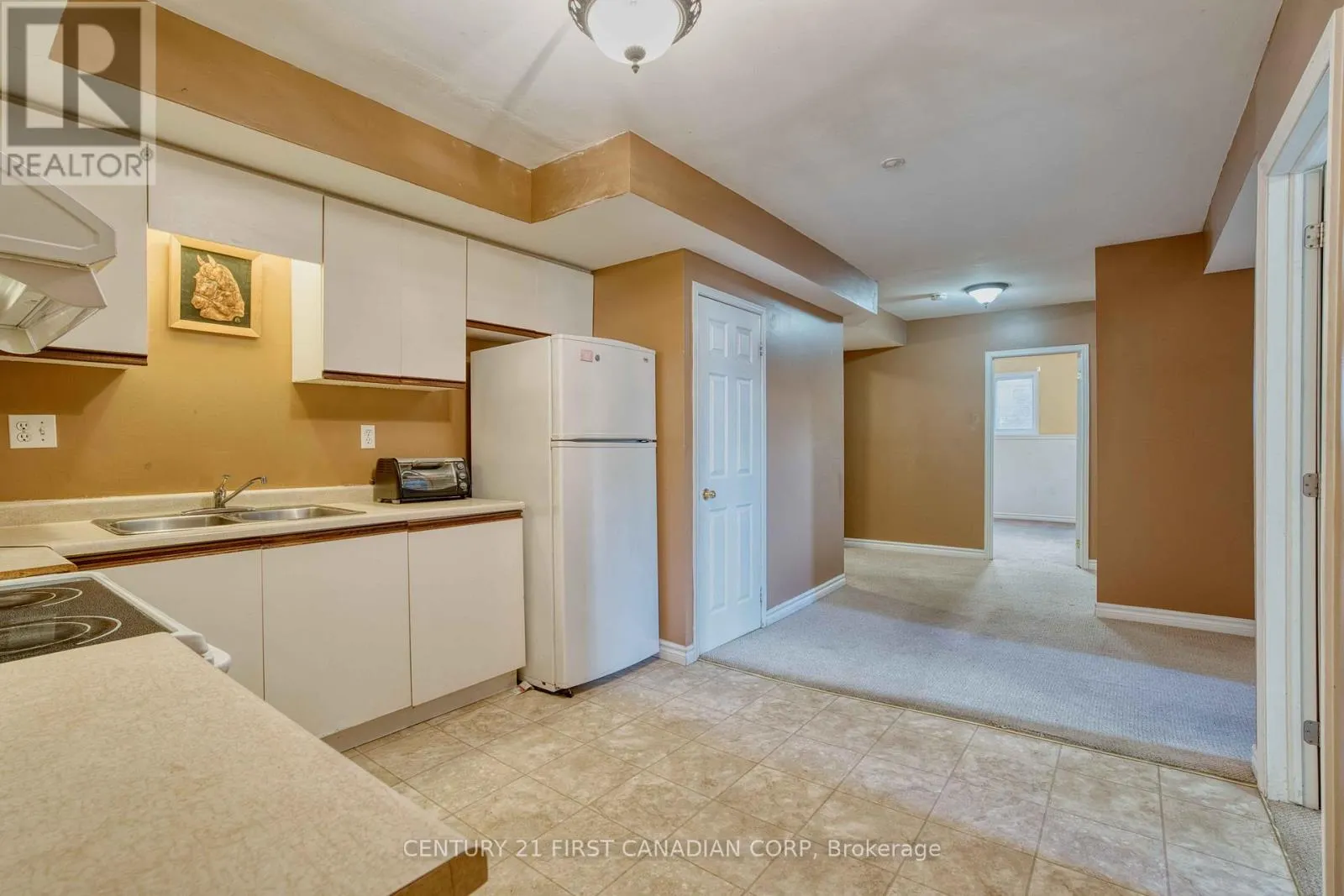 581 FOREST CREEK PLACE