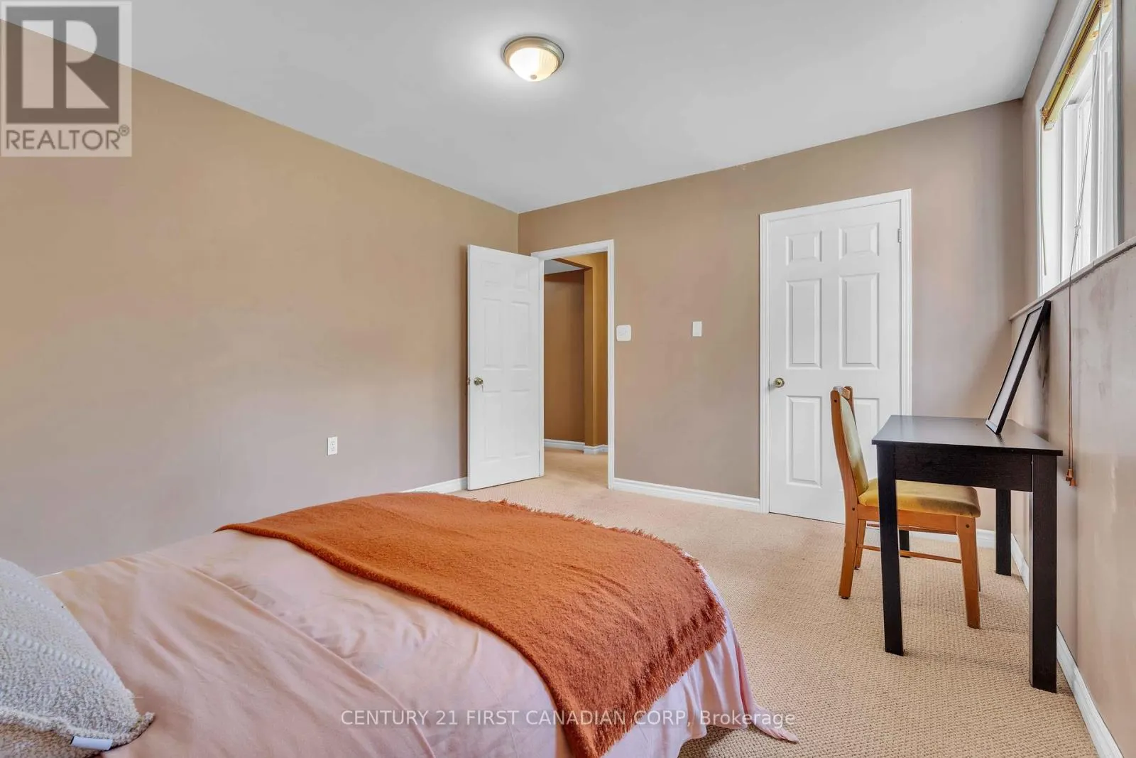 581 FOREST CREEK PLACE