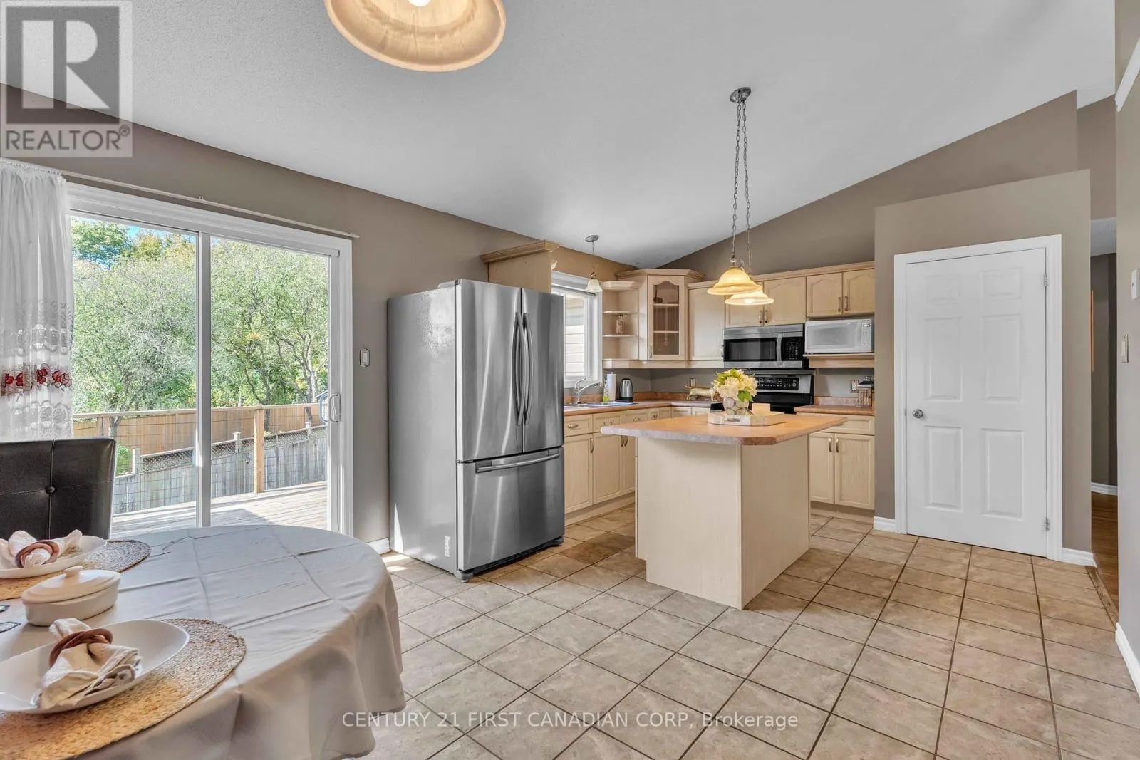 581 FOREST CREEK PLACE