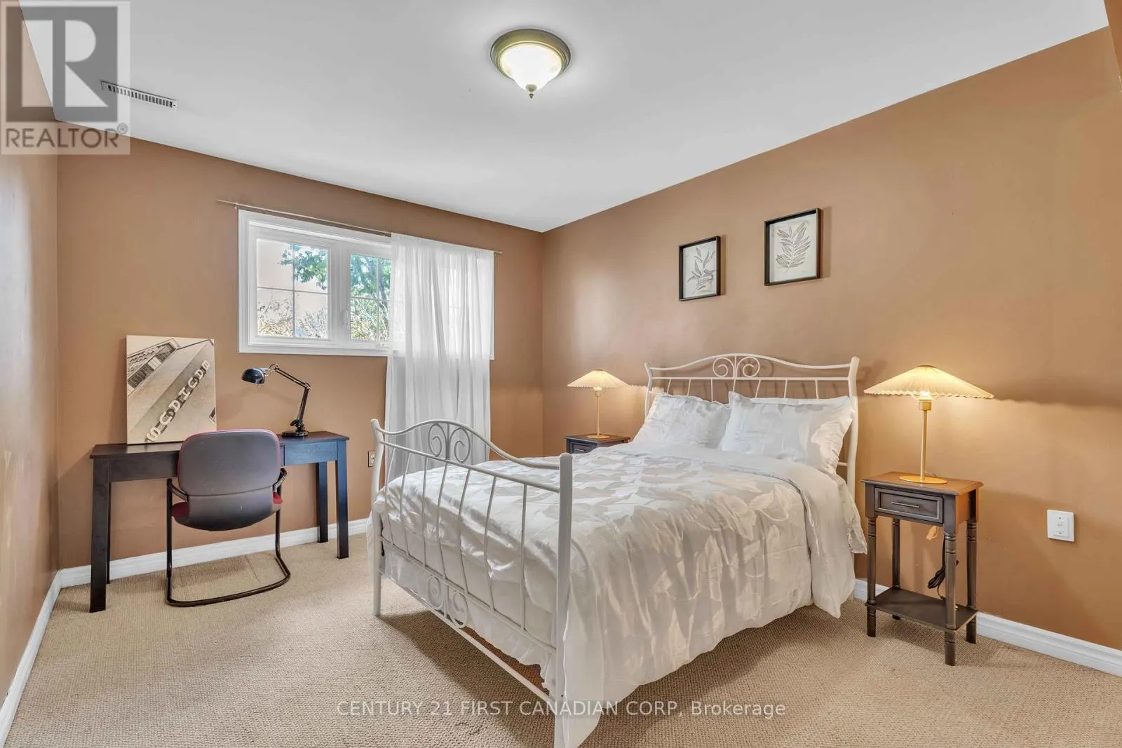 581 FOREST CREEK PLACE