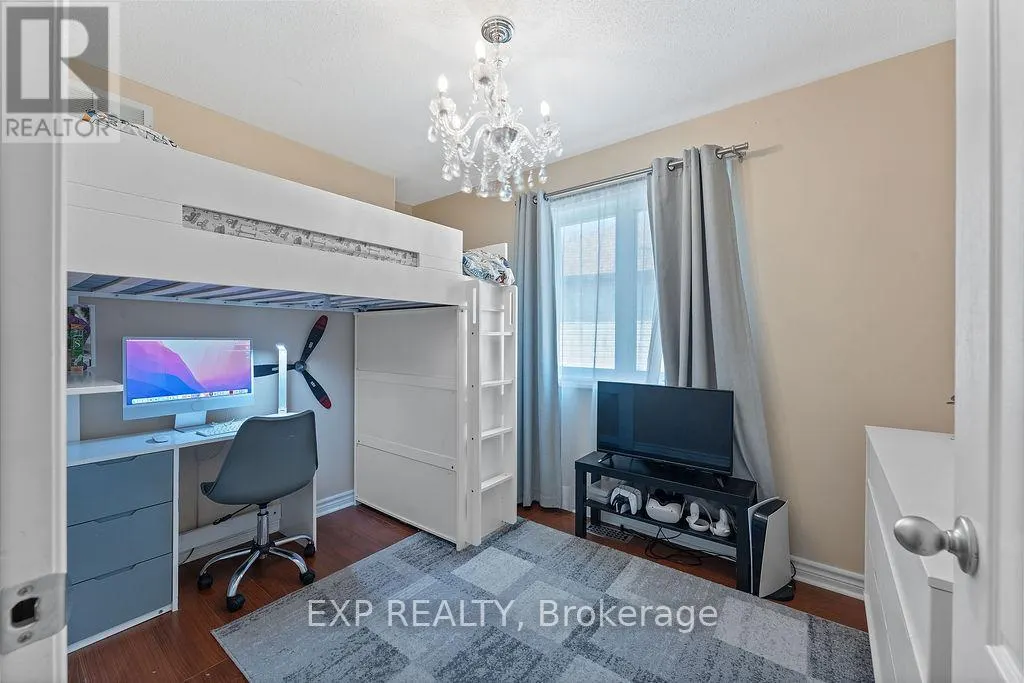 4085 KELLY FARM DRIVE
