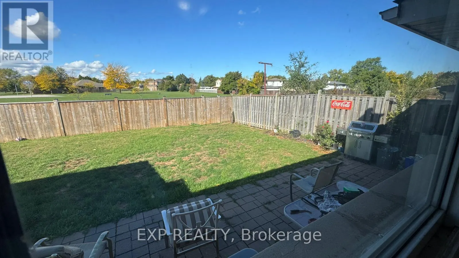 UPPER - 50 SUNNYLEA DRIVE, #Upper