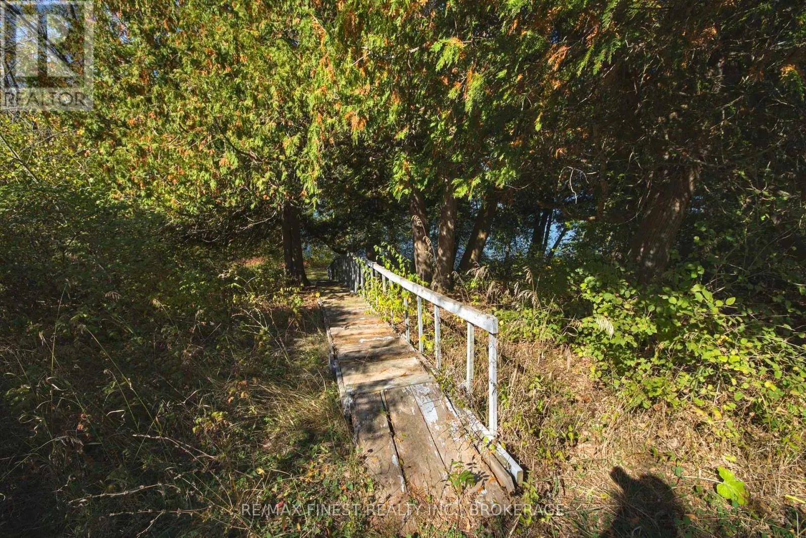 8300 FRONT ROAD