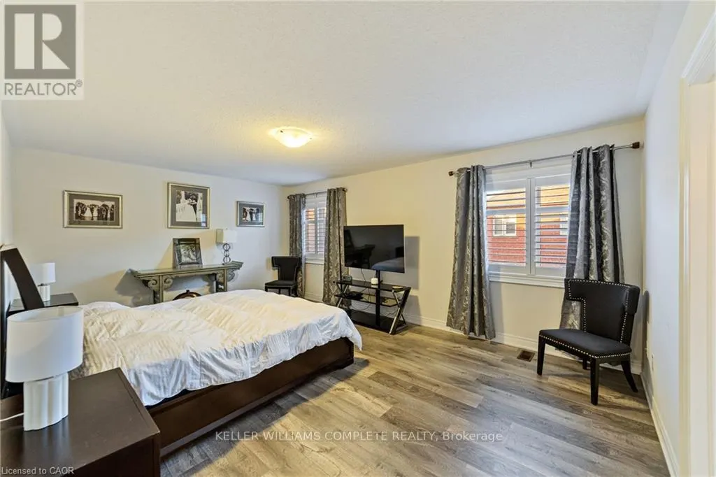 24 MACBEAN CRESCENT