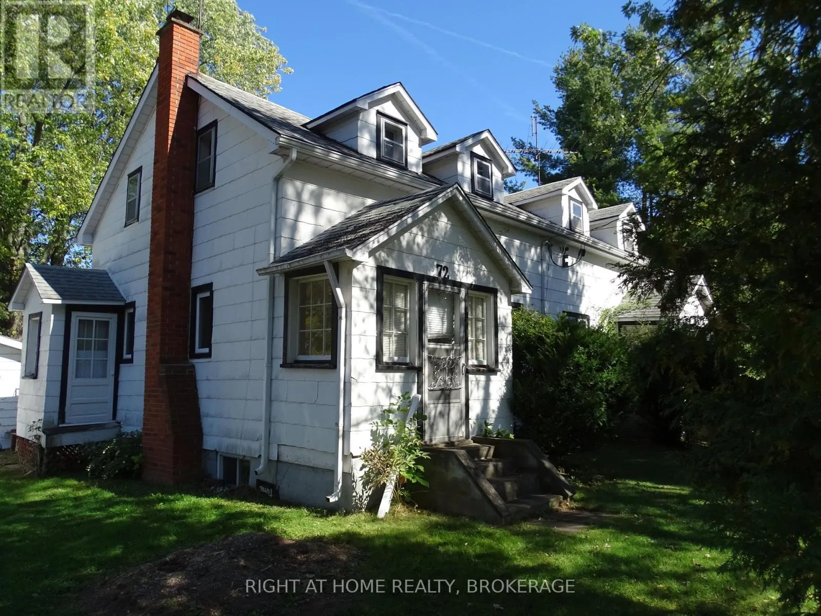72 BRIDGE STREET W