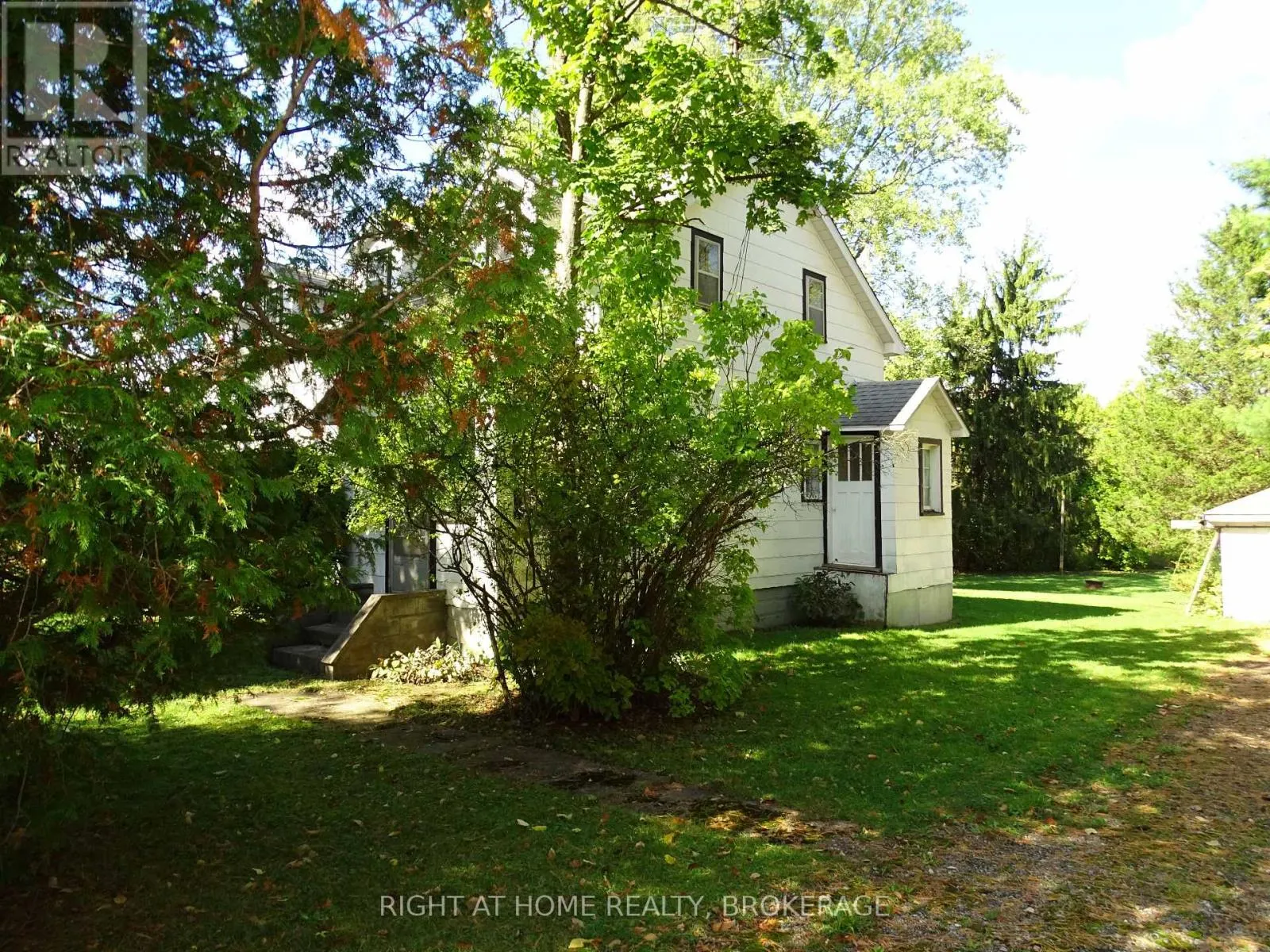 72 BRIDGE STREET W