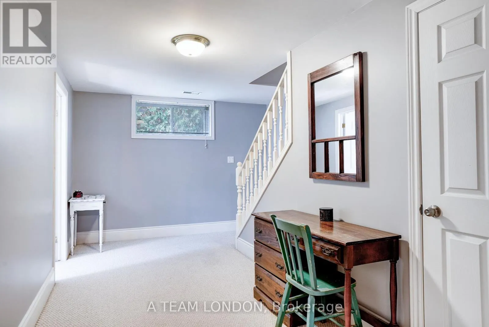12 HUNTINGTON TERRACE