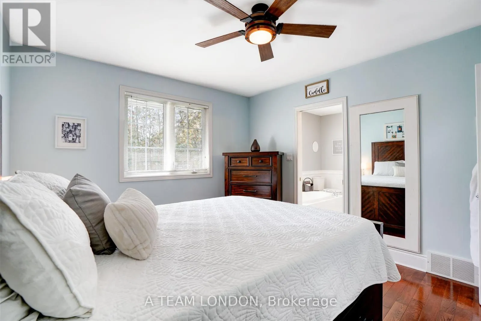 12 HUNTINGTON TERRACE