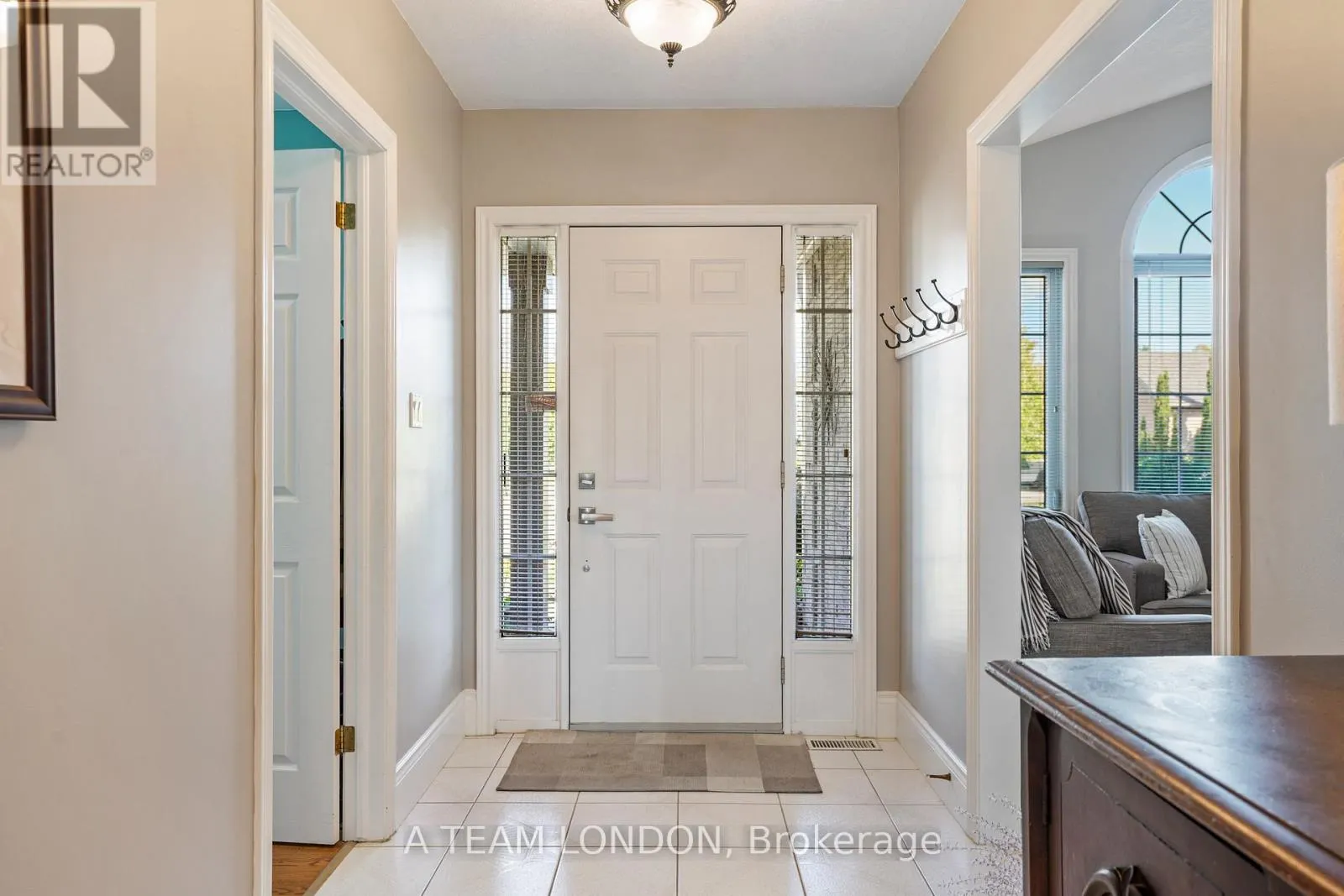 12 HUNTINGTON TERRACE