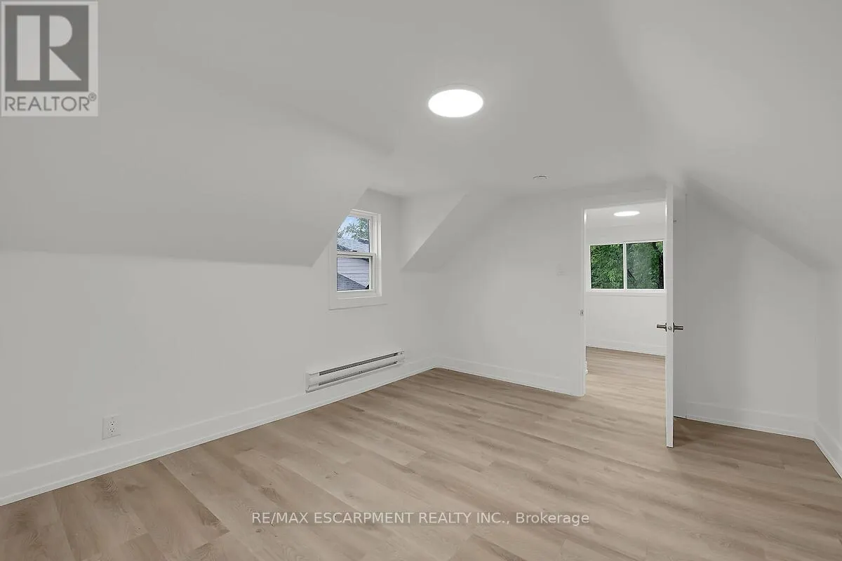34 RYKERT STREET