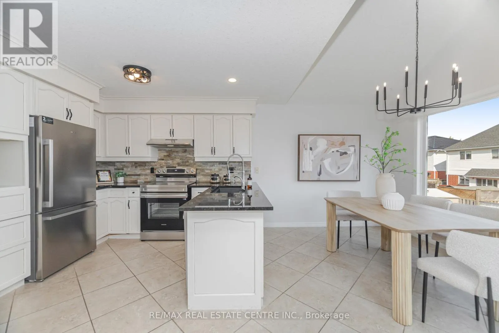 127 SILURIAN DRIVE