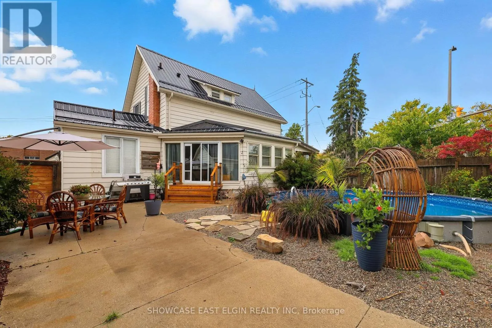 354 TALBOT STREET W