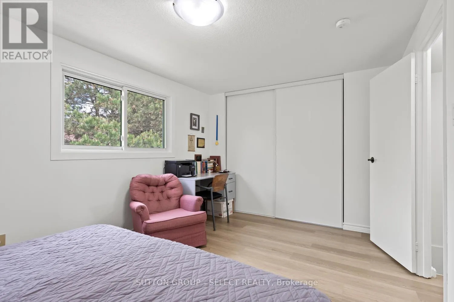 64 - 40 TIFFANY DRIVE, #64