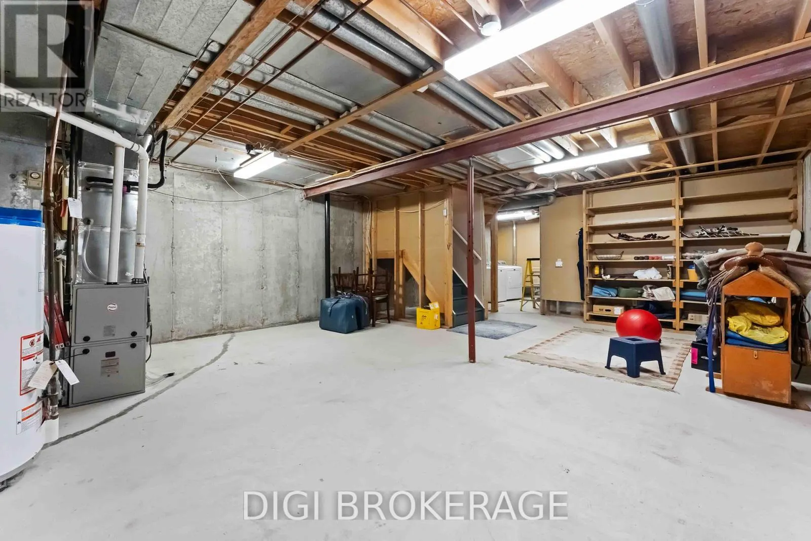 28 - 710 CORONATION AVENUE