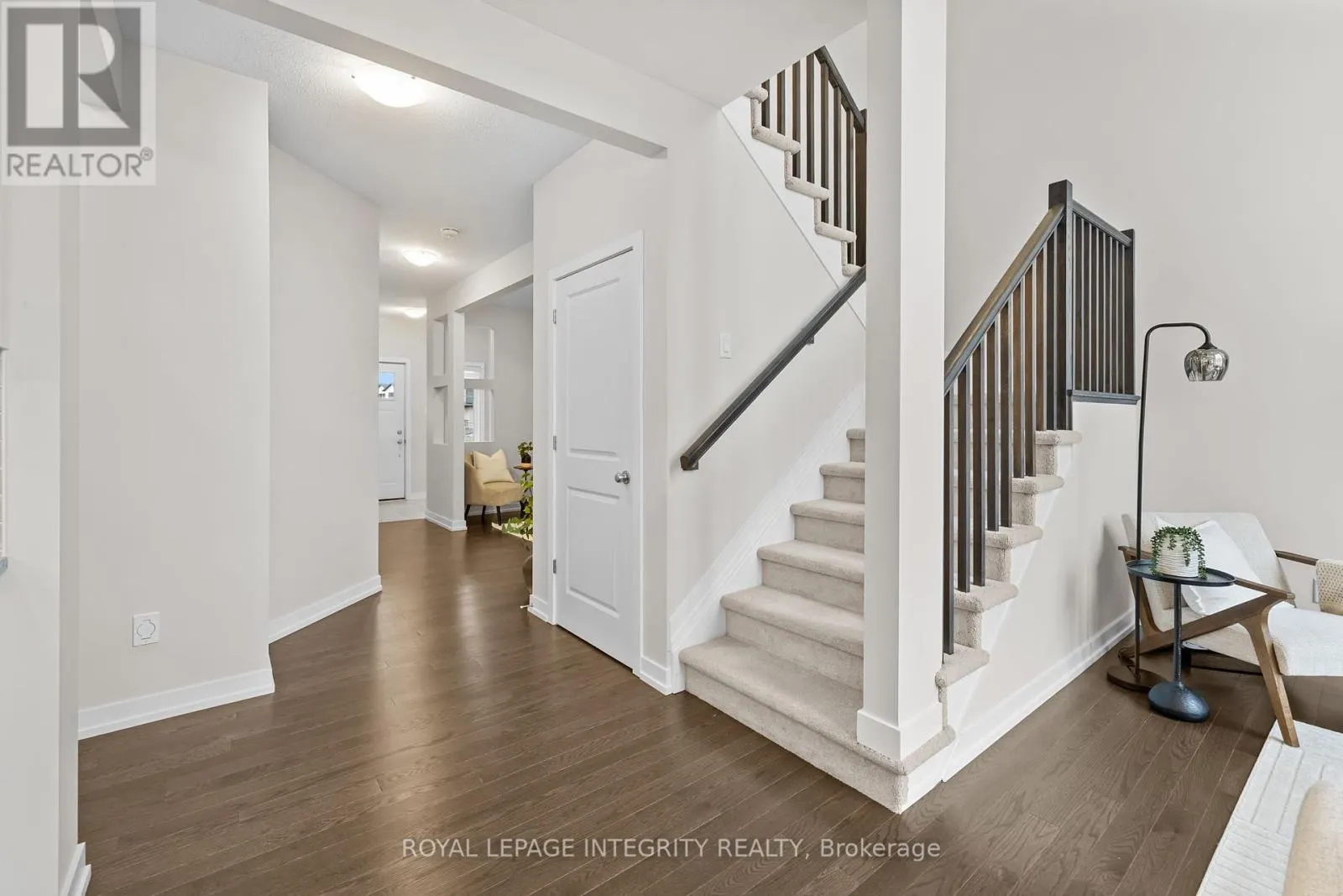 428 GIDRAN CIRCLE