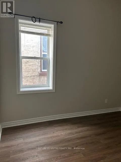 36 B KING STREET E