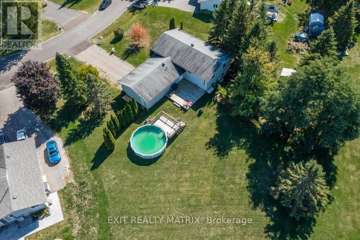 8089 LAURIE LANE S