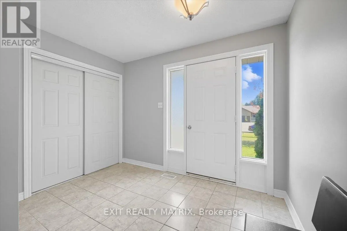 8089 LAURIE LANE S