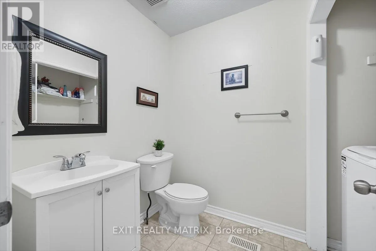 8089 LAURIE LANE S