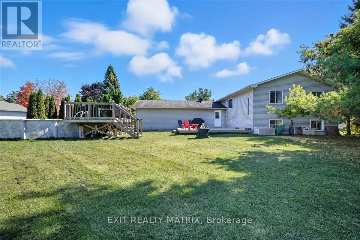 8089 LAURIE LANE S