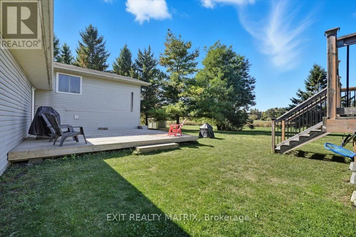 8089 LAURIE LANE S