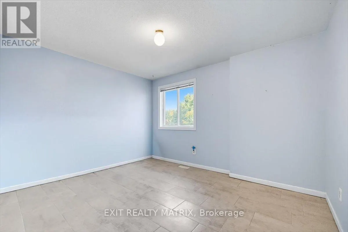 8089 LAURIE LANE S