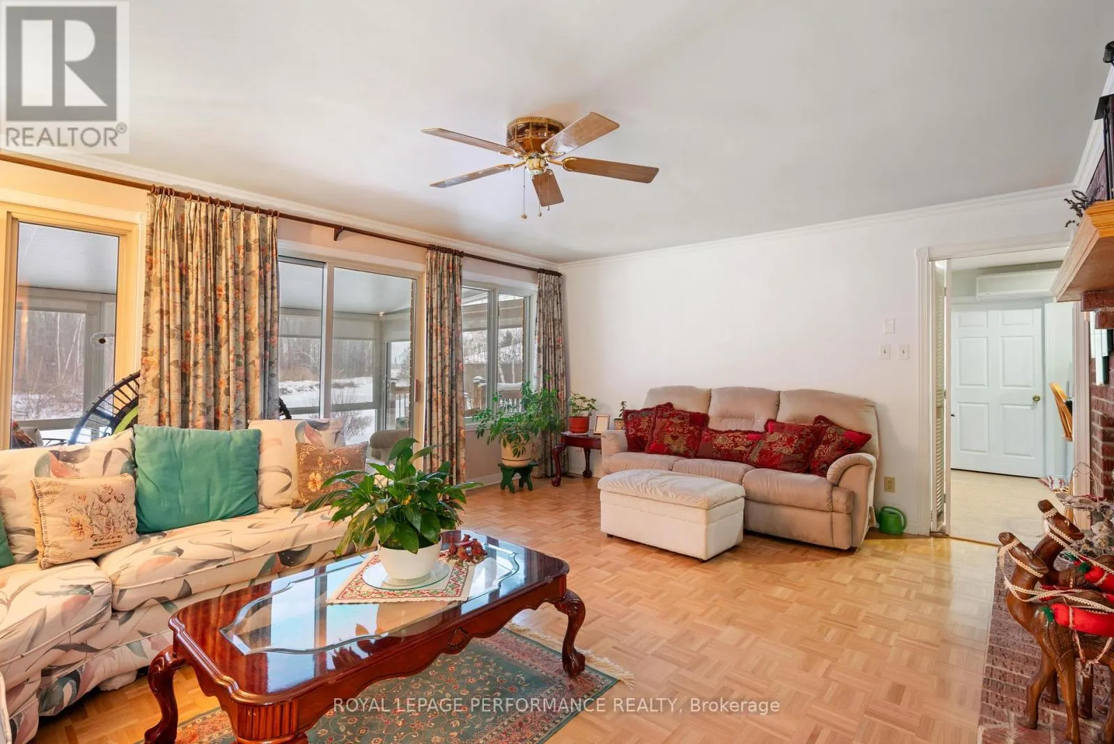 6275 MACRAE COURT