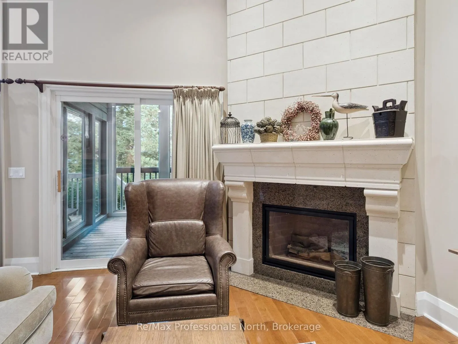 41R - 1209 MUSKOKA BEACH ROAD, #41R