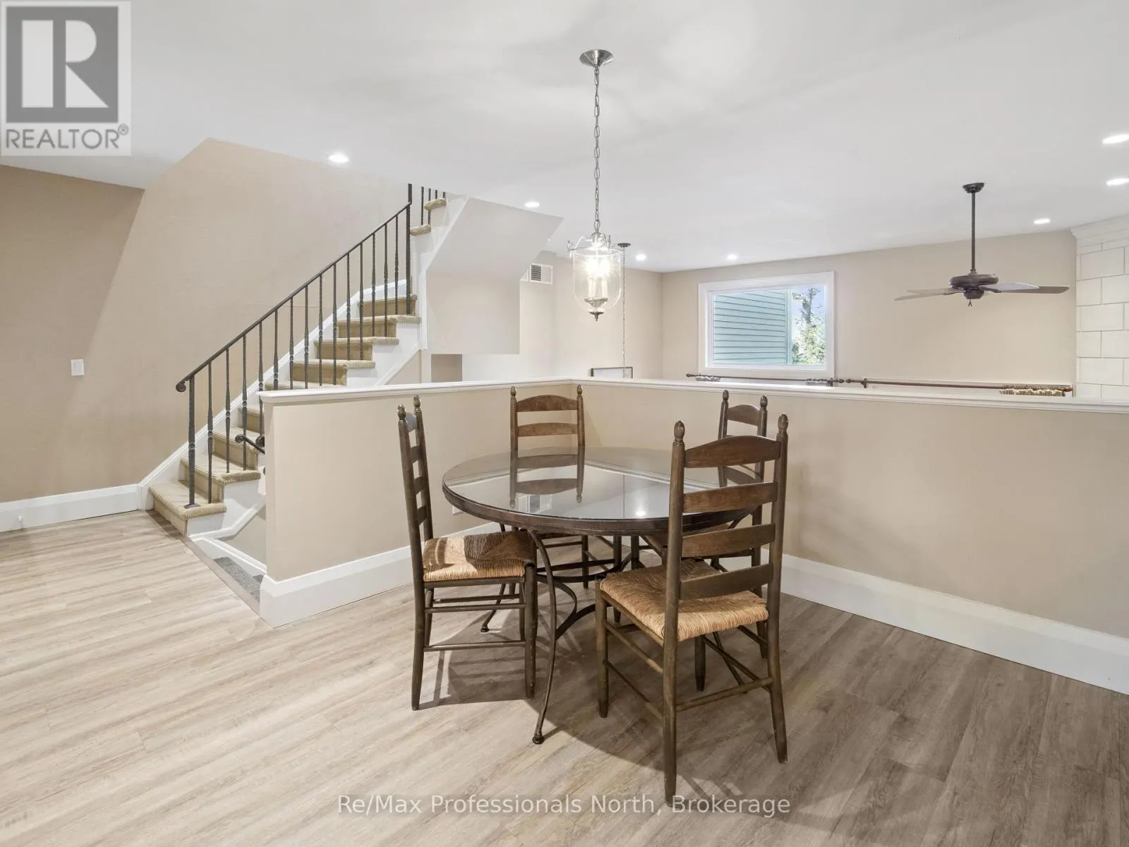 41R - 1209 MUSKOKA BEACH ROAD, #41R