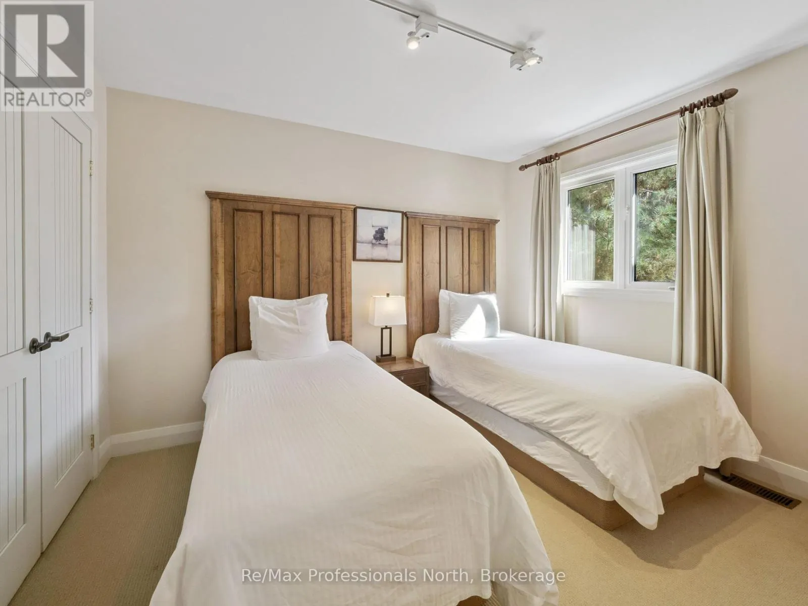 41R - 1209 MUSKOKA BEACH ROAD, #41R