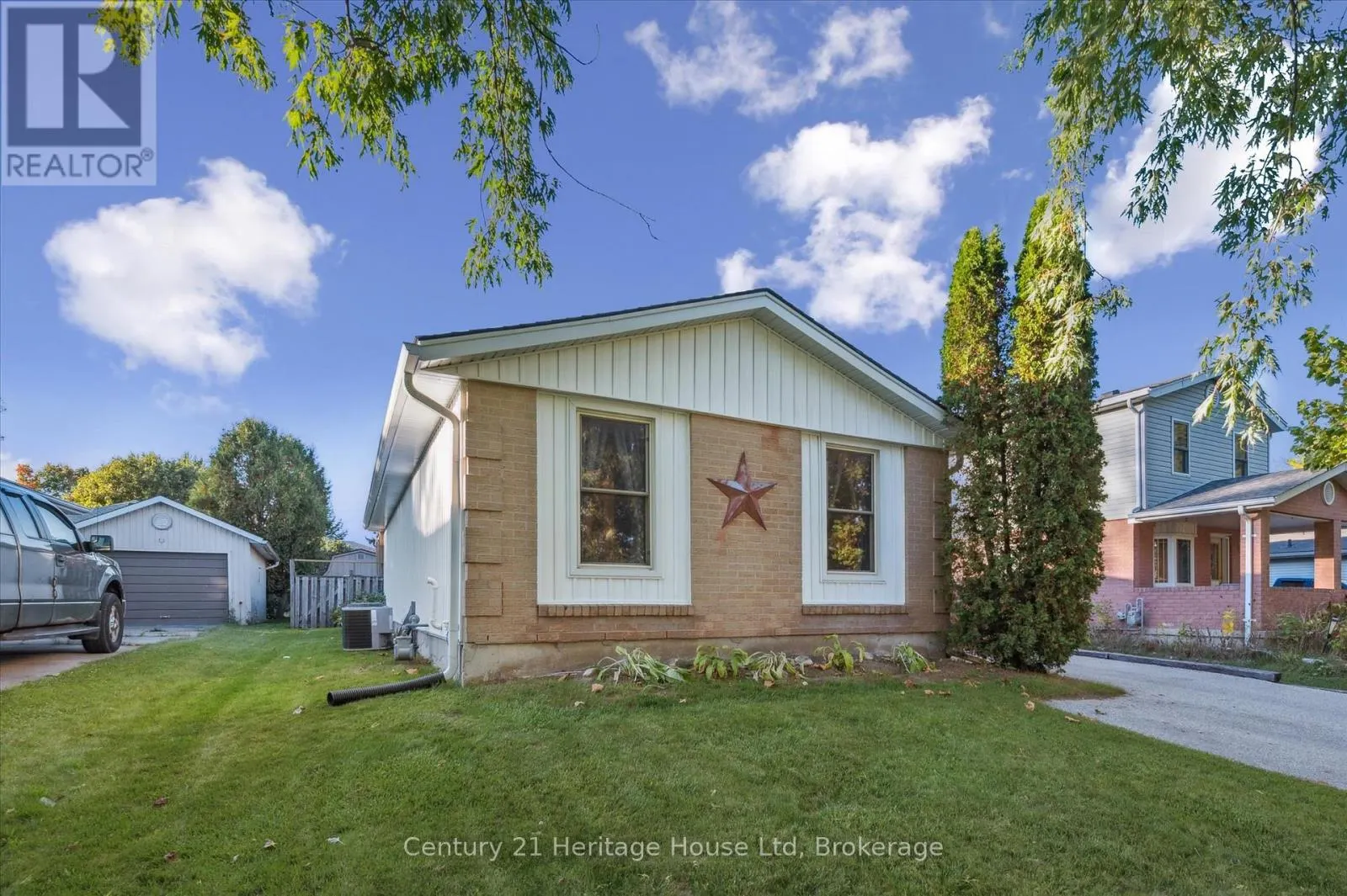 345 STORNOWAY DRIVE