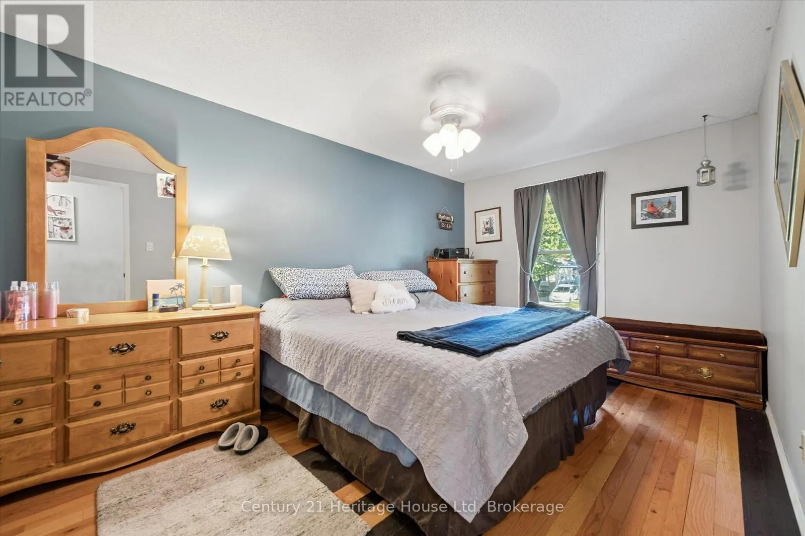 345 STORNOWAY DRIVE