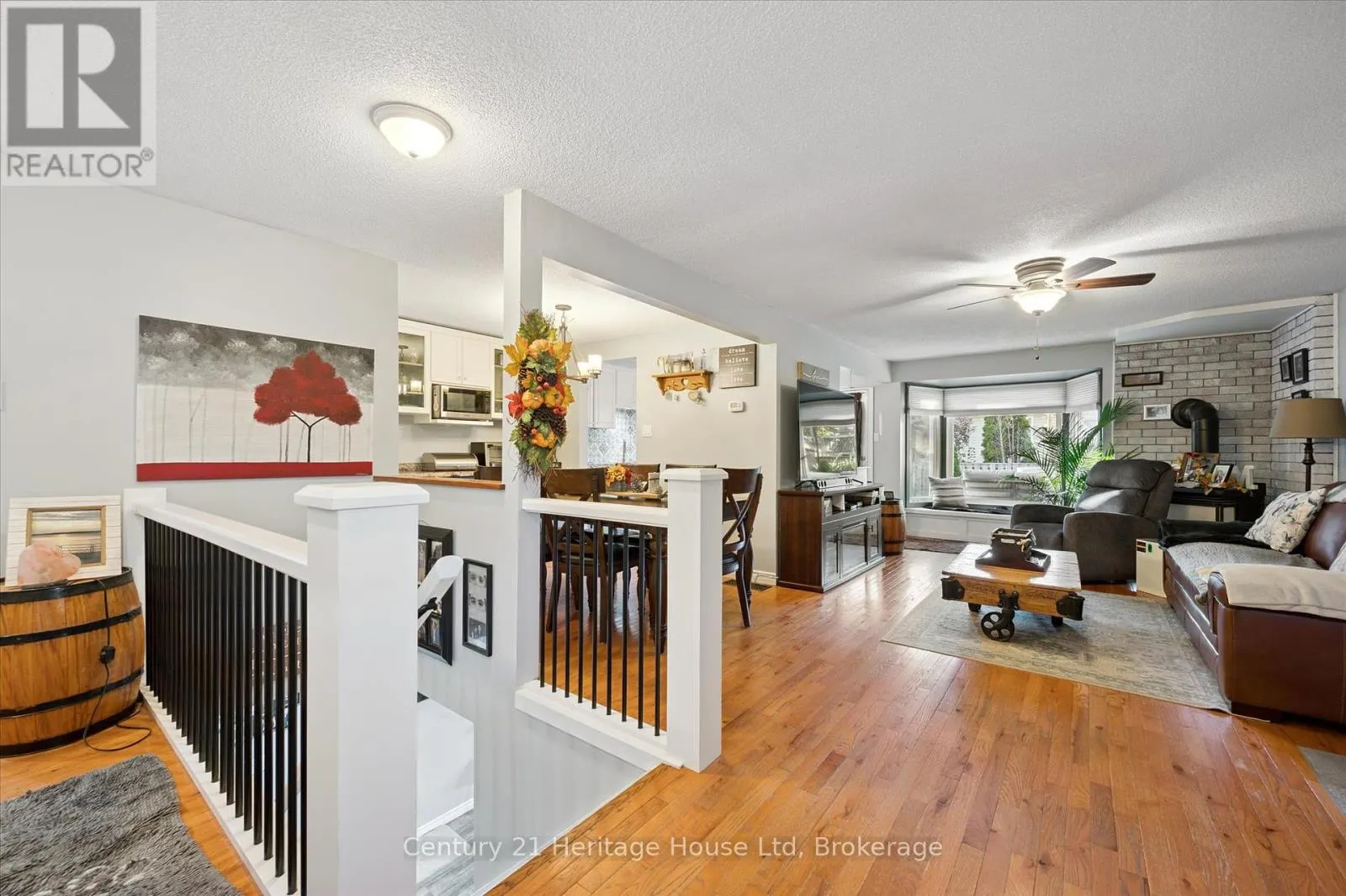 345 STORNOWAY DRIVE