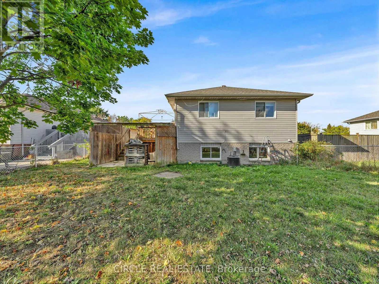 3818 YELLOWOOD STREET
